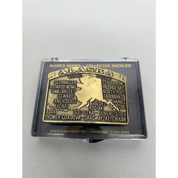 Vintage Godfred Commemorative Alaska Map With Cities Brass Tone Belt Buckle - Picture 8 of 8